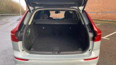 Volvo XC60 2.0 B5P Plus Dark 5dr AWD Geartronic Petrol Estate